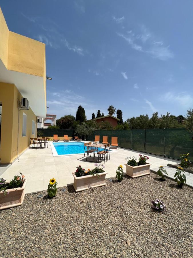 Casa Vacanze Mare Fuori Capoterra Exterior photo